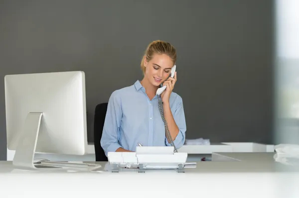 A friendly consultation call — the first step with T M Joinery